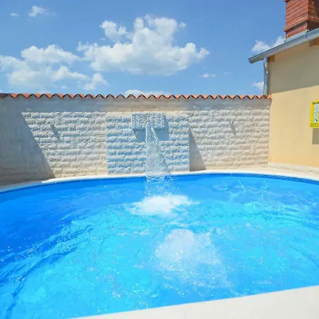 Tatil Evi Holiday Cera