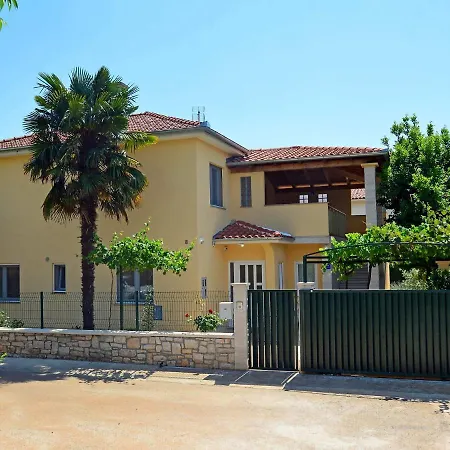Holiday Cera Tatil Evi